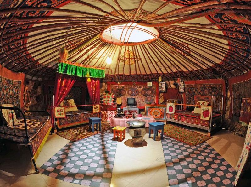 mongolia-yurt 2