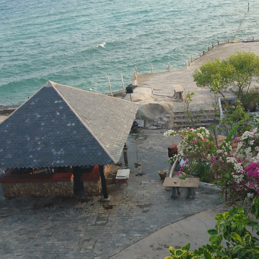 rock water bay beach resort and spa - paradise in phan thiet (14)