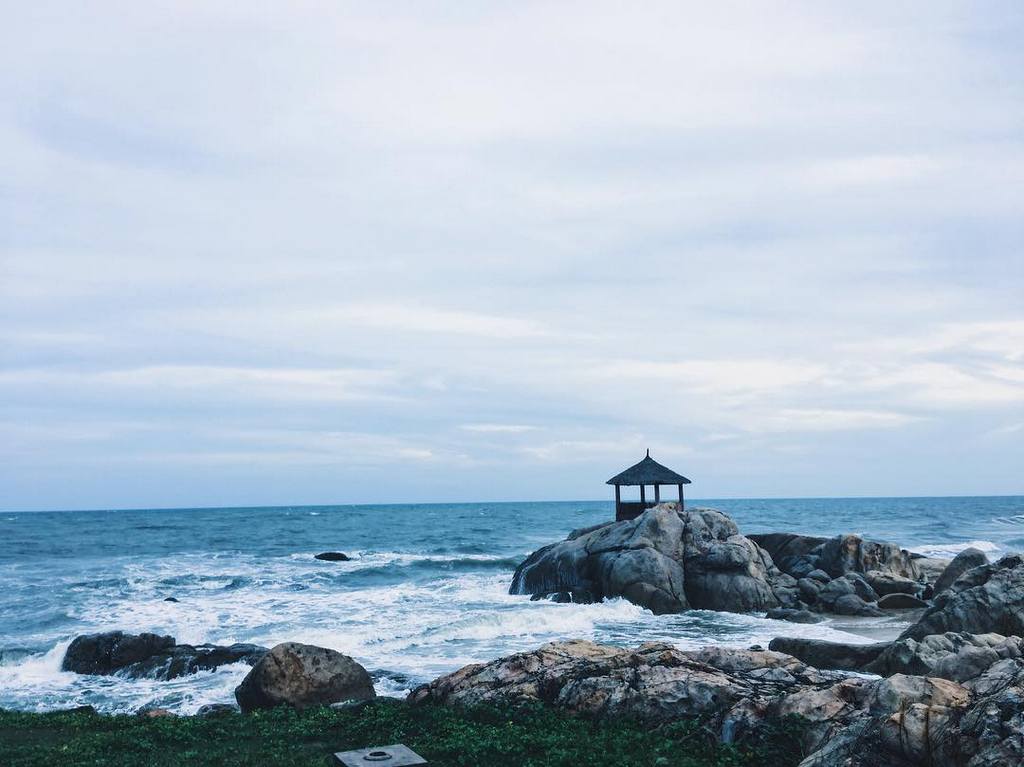 rock water bay beach resort and spa - paradise in phan thiet (2)