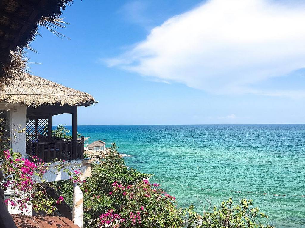 rock water bay beach resort and spa - paradise in phan thiet (20)