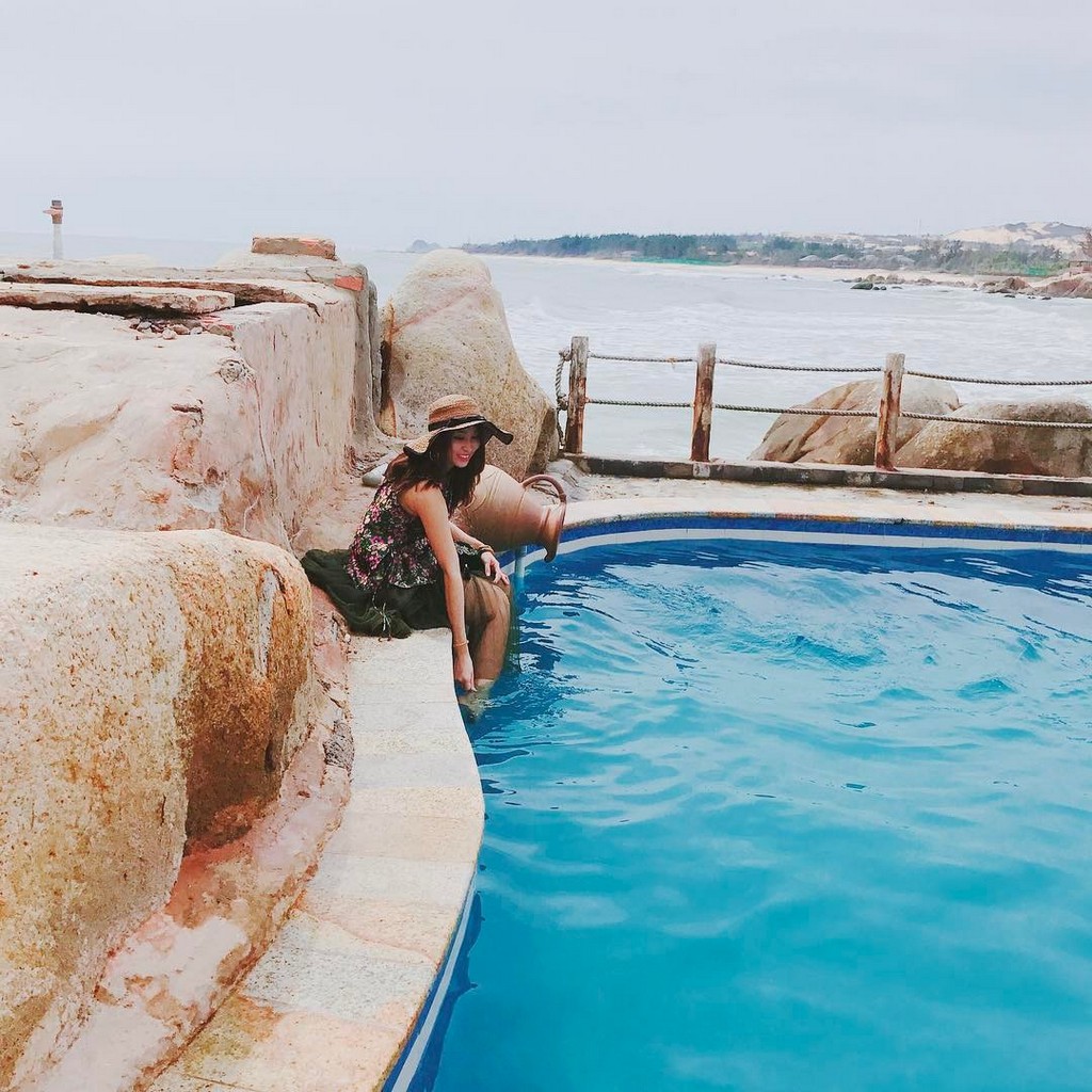 rock water bay beach resort and spa - paradise in phan thiet (38)