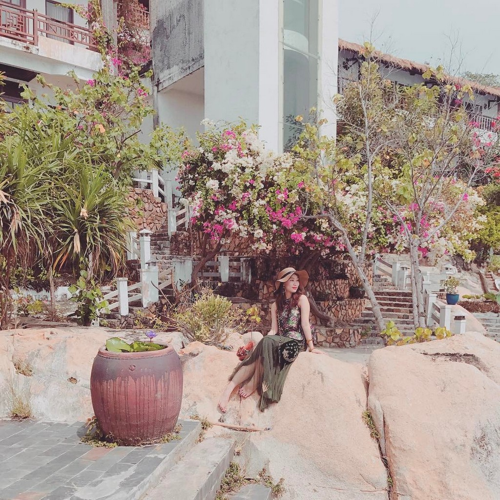rock water bay beach resort and spa - paradise in phan thiet (43)
