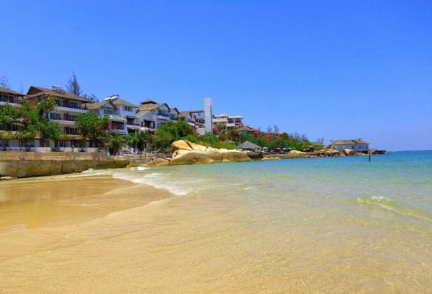 Rock Water Bay beach resort and spa phan thiet (1)