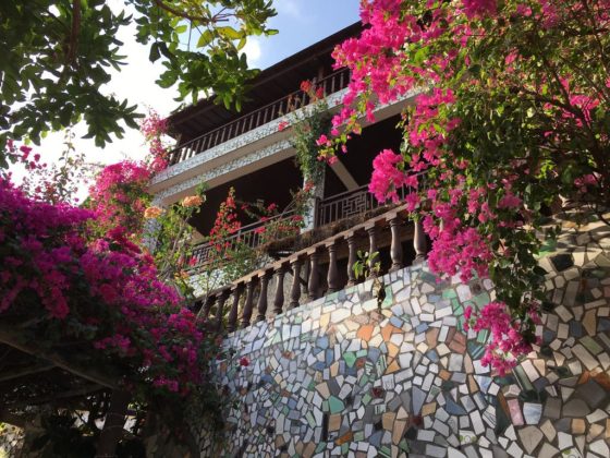 Rock Water Bay beach resort and spa phan thiet (1)