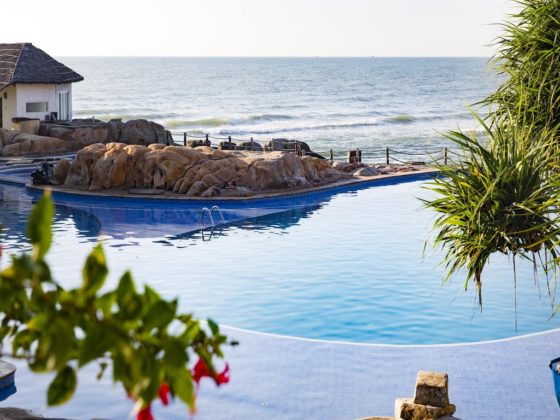 Rock Water Bay beach resort and spa phan thiet (1)