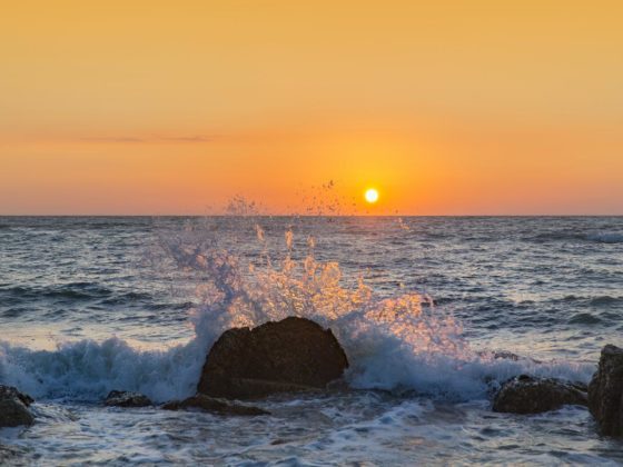 Rock Water Bay beach resort and spa phan thiet (1)