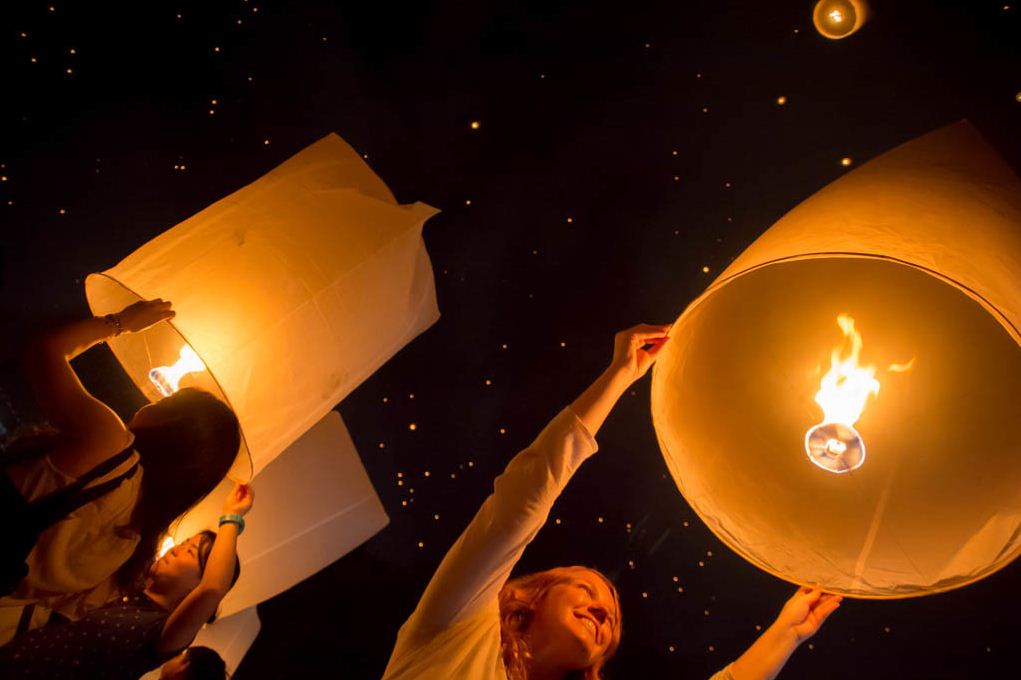 loy krathong festival chiang mai thailand (18)