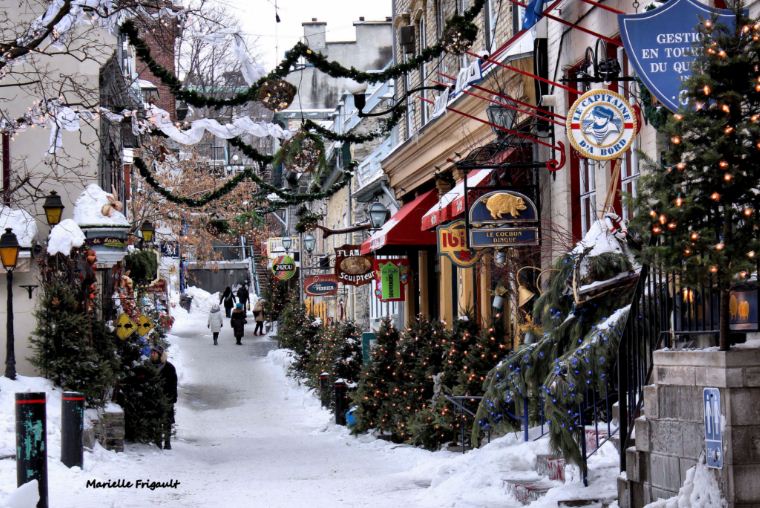 Petit Champlain old town quebec (4)