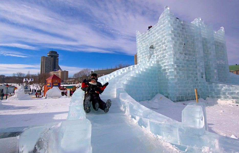 ice palace quebec winter carnival 2017 schedule dates canada (14)
