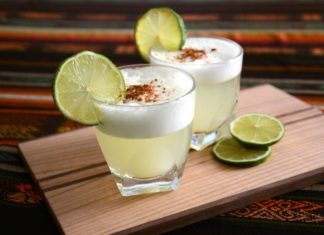 peruvian dishes Pisco Sour (1)
