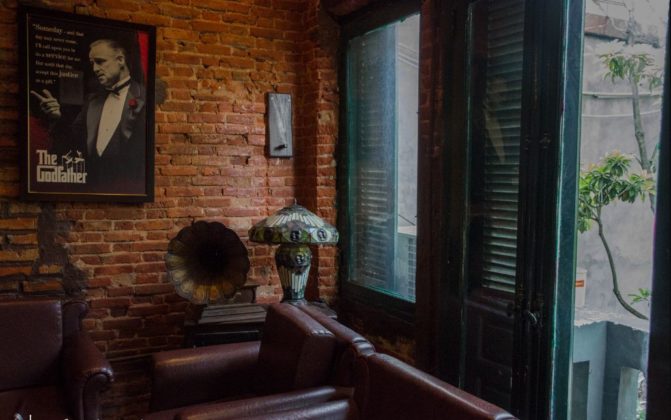 bar +84 hanoi best bars in hanoi (1)