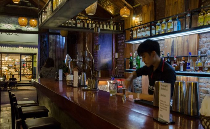 mojito bar hanoi best bars in hanoi (1)