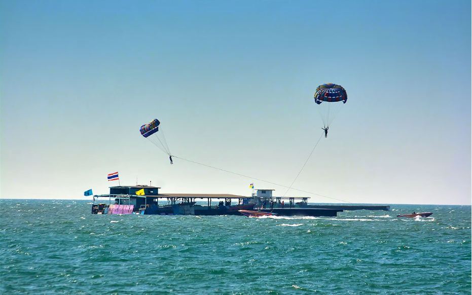 coral island-koh larn-thailand (7)