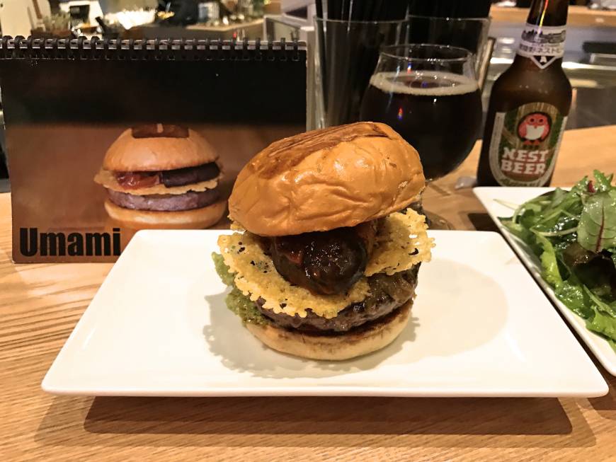 Umamy burger tokyo