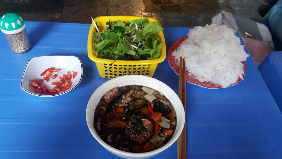 cua dong-kebab rice noodle-bun cha-best kebab rice noodle in ha noi2