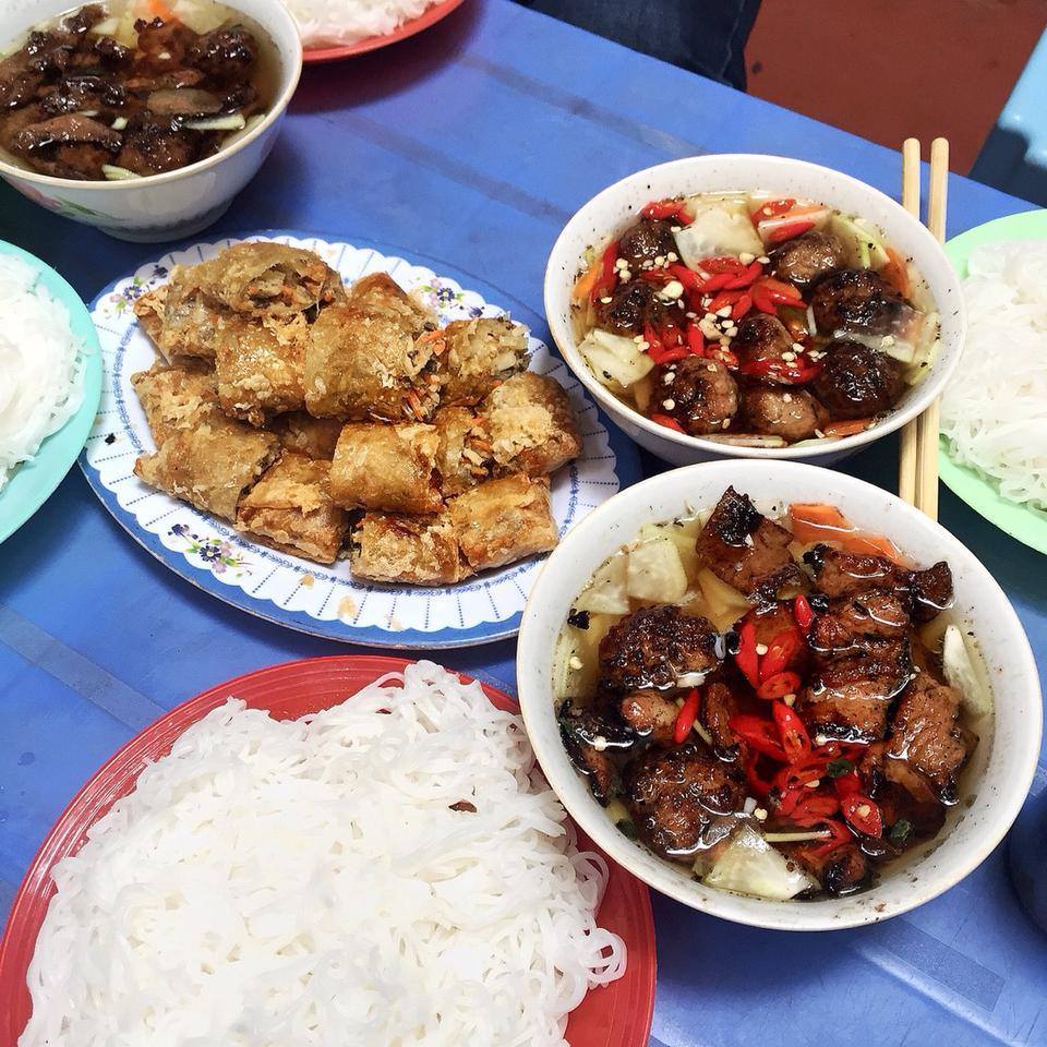 Bun Cha Hanoi hang quat-kebab rice noodle-bun cha-best kebab rice noodle in ha noi1