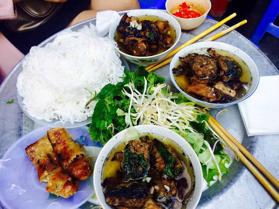 hang than-kebab rice noodle-bun cha-best kebab rice noodle in ha noi3