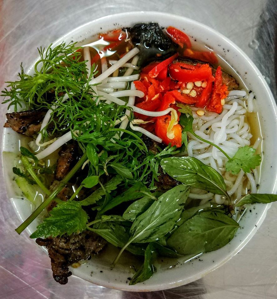 hang than-kebab rice noodle-bun cha-best kebab rice noodle in ha noi5