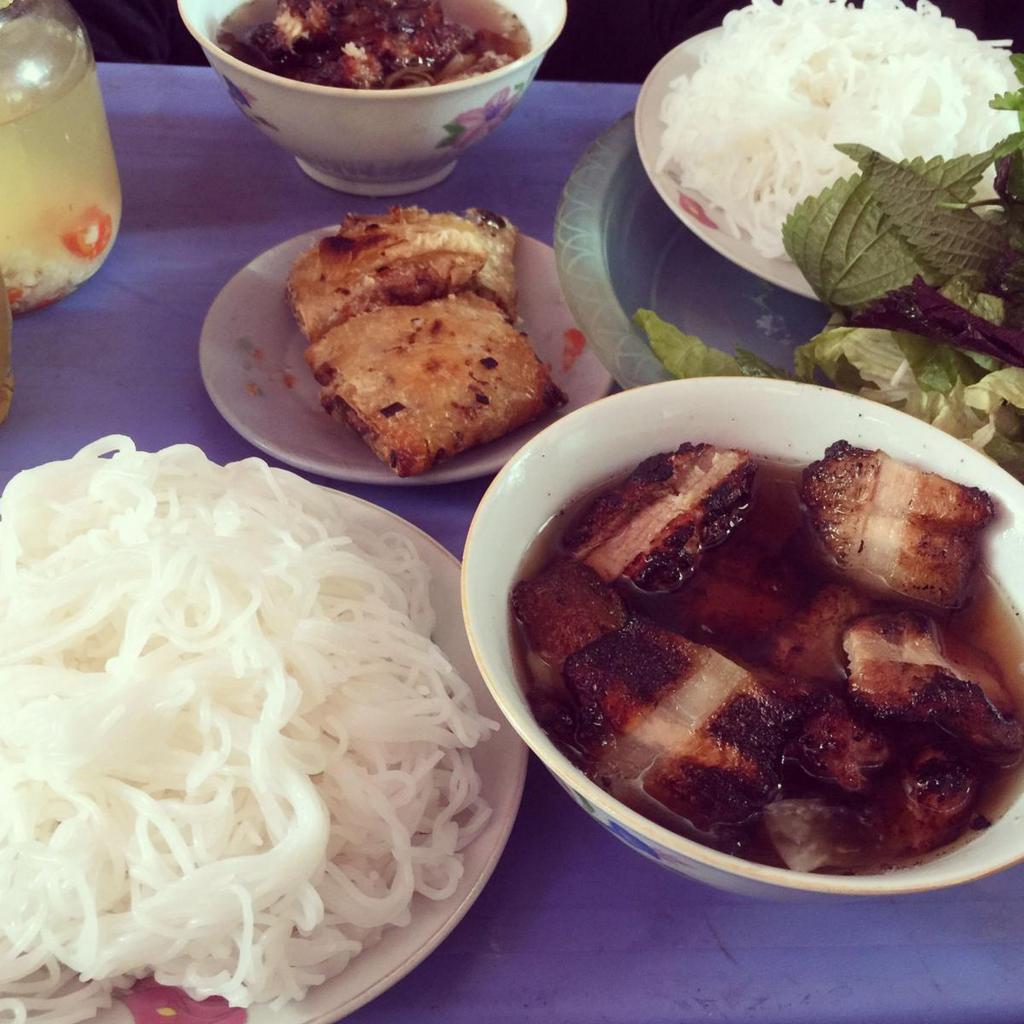 phat loc-kebab rice noodle-bun cha-best kebab rice noodle in ha noi