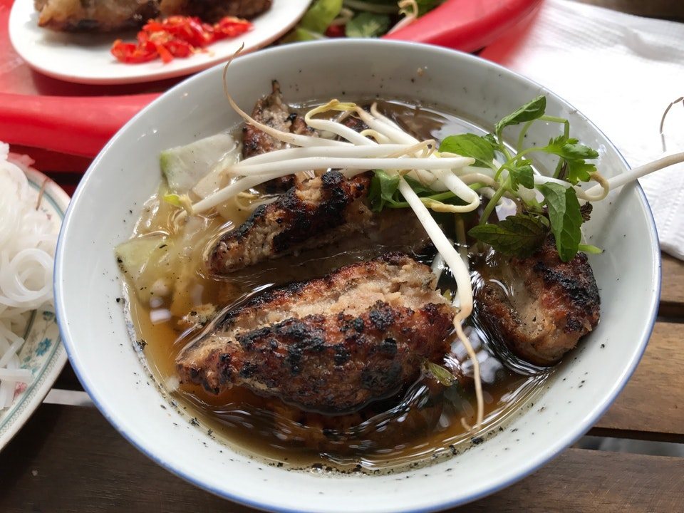 phat loc-kebab rice noodle-bun cha-best kebab rice noodle in ha noi1