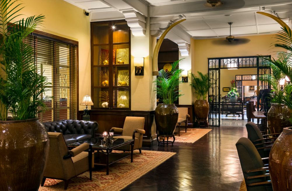Elephant bar