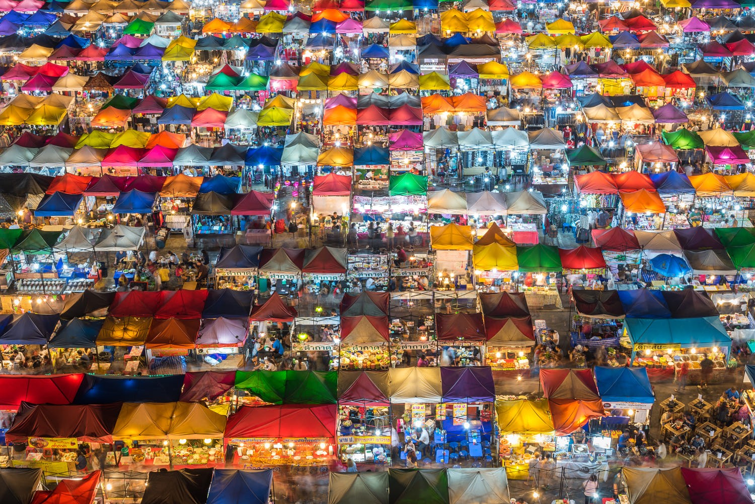 Rod Fai market, Bangkok