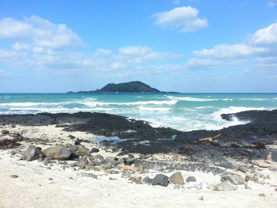 Hyeopjae Beach , Korea