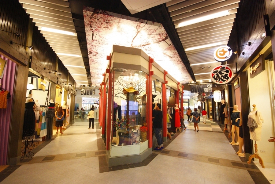 terminal-21-shopping-mall-center-bangkok1