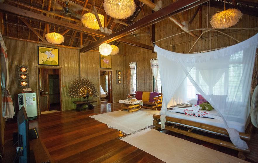 Room in Phi Phi
