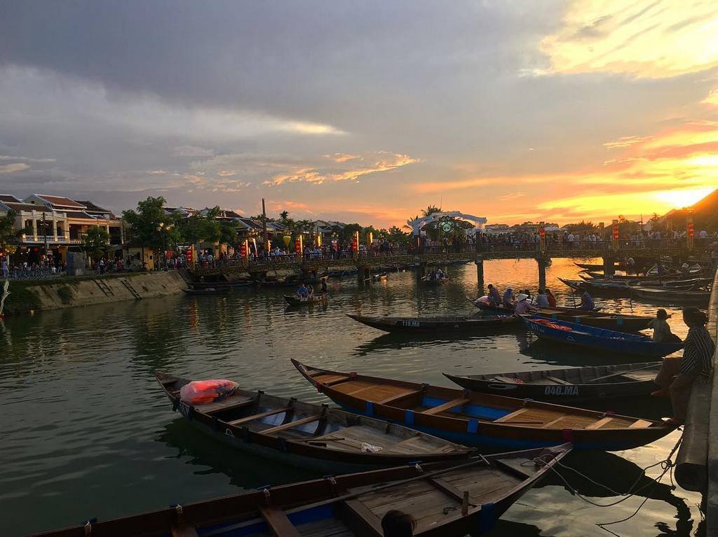 hoi an ancient town-best experiences in hoi an (1) things to do in hoi an at night