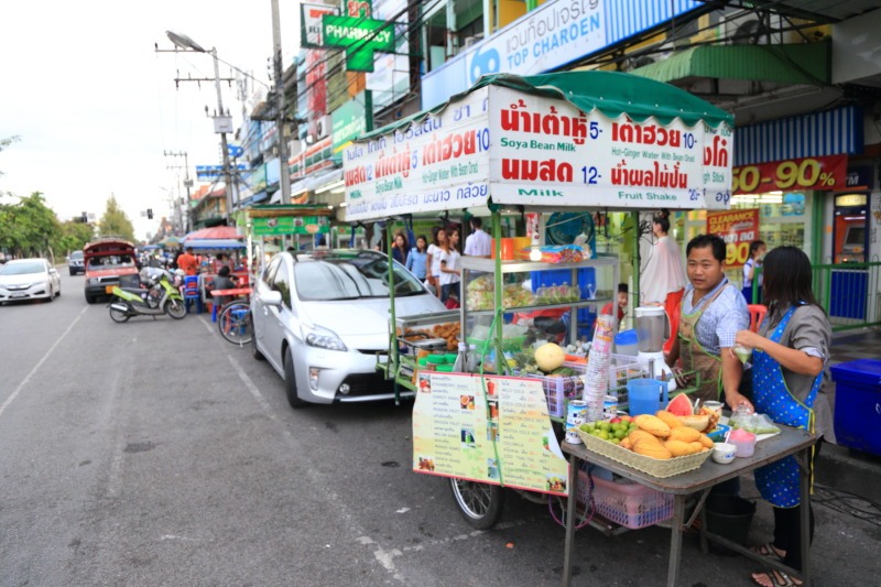 Sompet market chiangmai thailand3