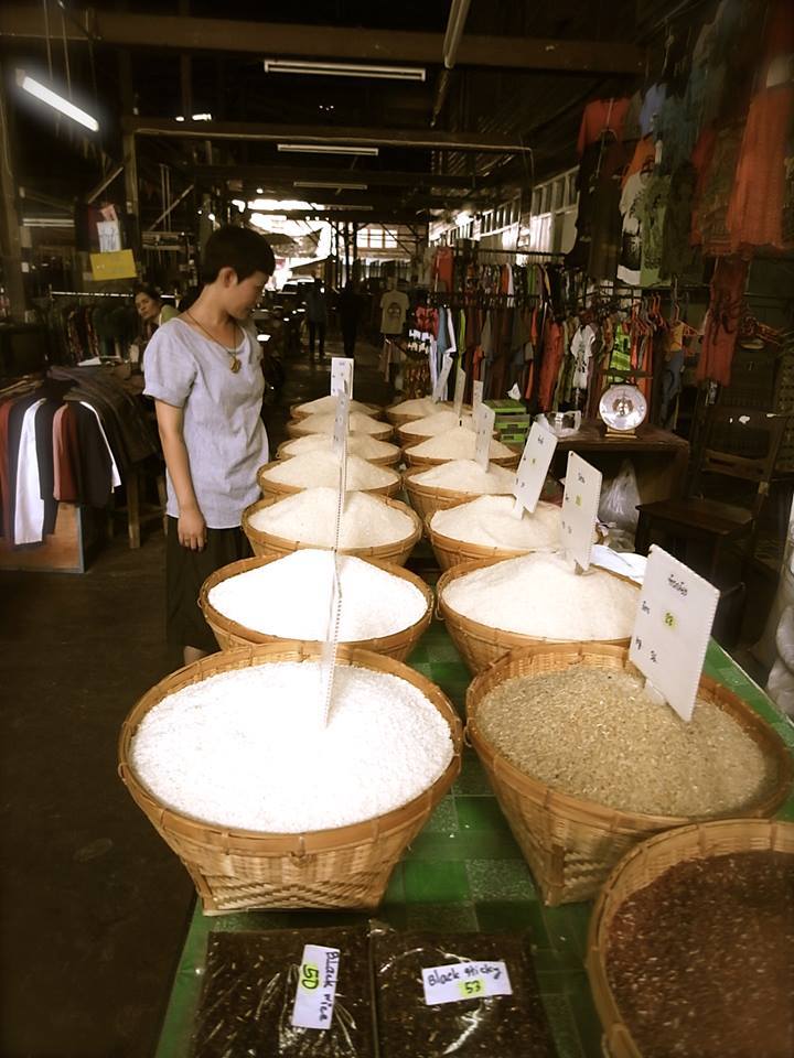 Sompet market chiangmai thailand5