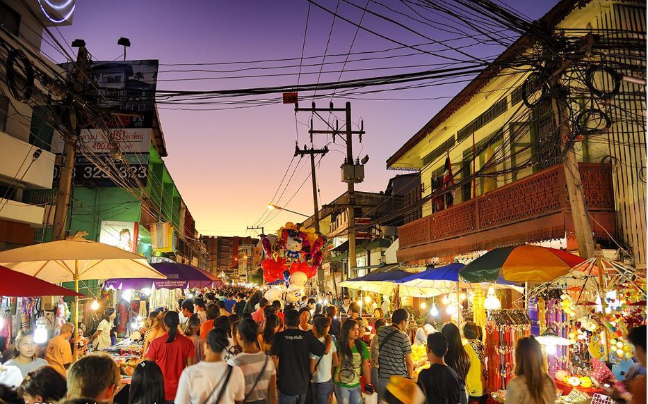 the fair saturday-chiang mai1