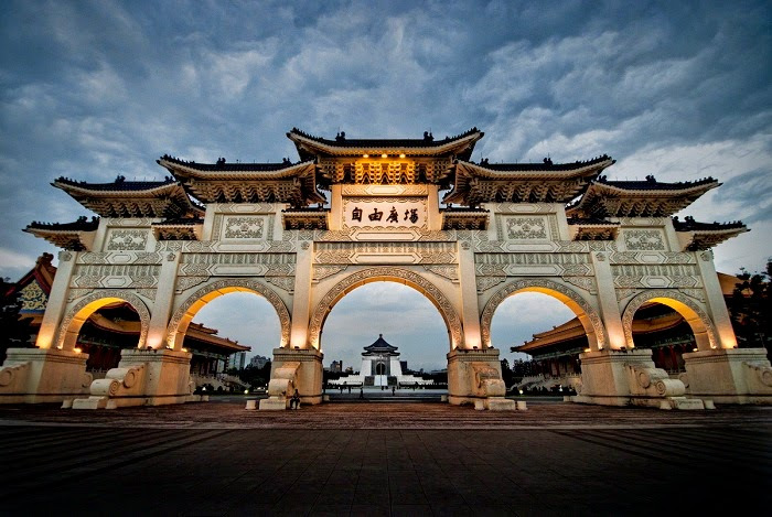 Chiang-Kai-Shek-Memorial-Hall
