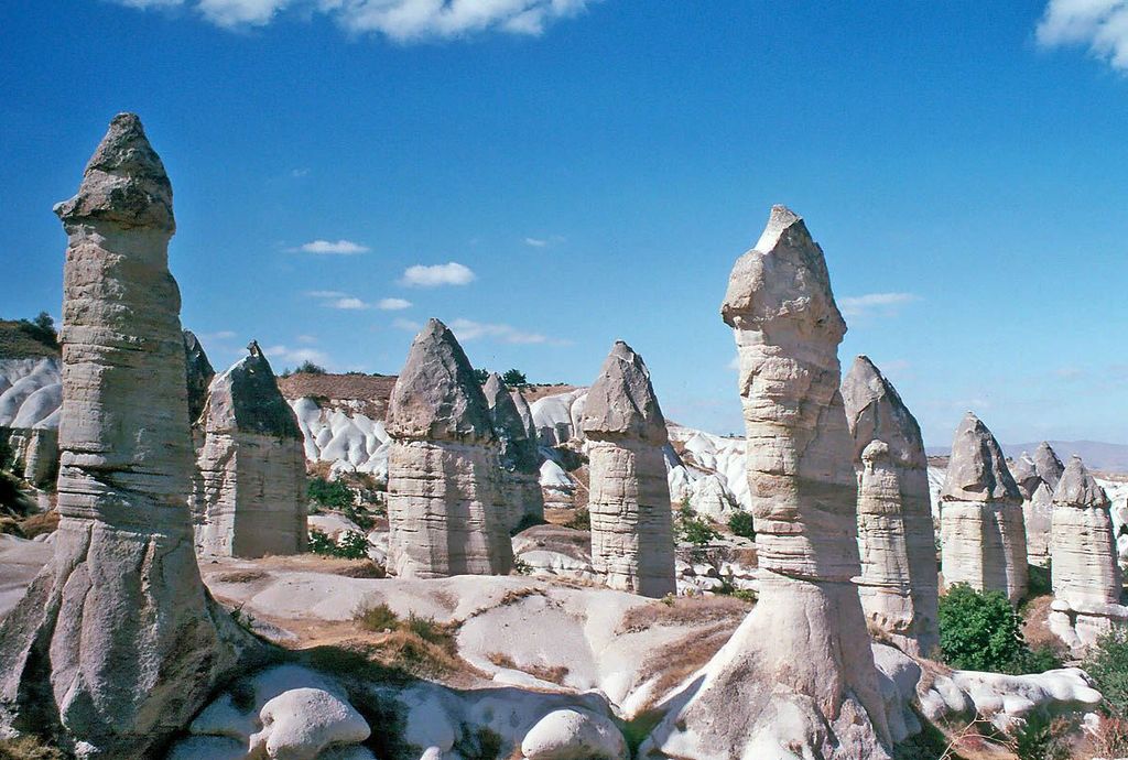 Göreme Cappadocia valley turkey Credit: Cappadocia Turkey blog.