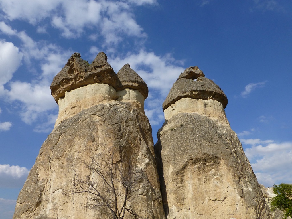 Paşabaǧ Cappadocia valley turkey2