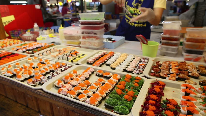 Food in Rod Fai Market3 Foto by: best place to eat street food in bangkok blog.