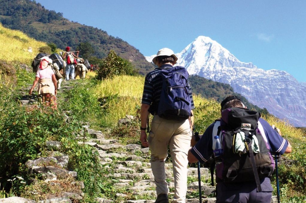nepal autumn trekking