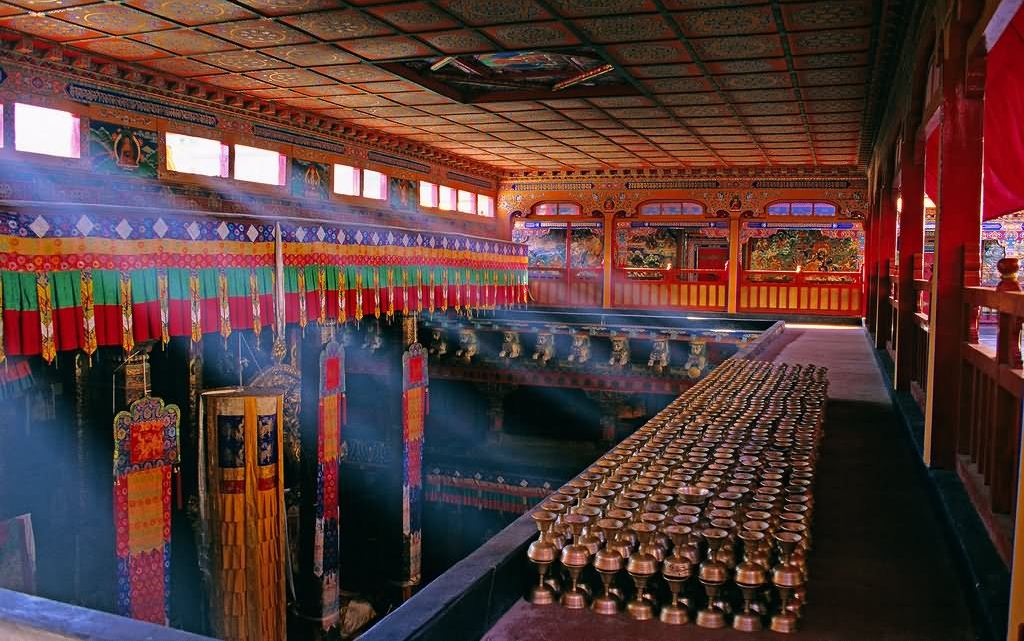inside potala palace tibet 2