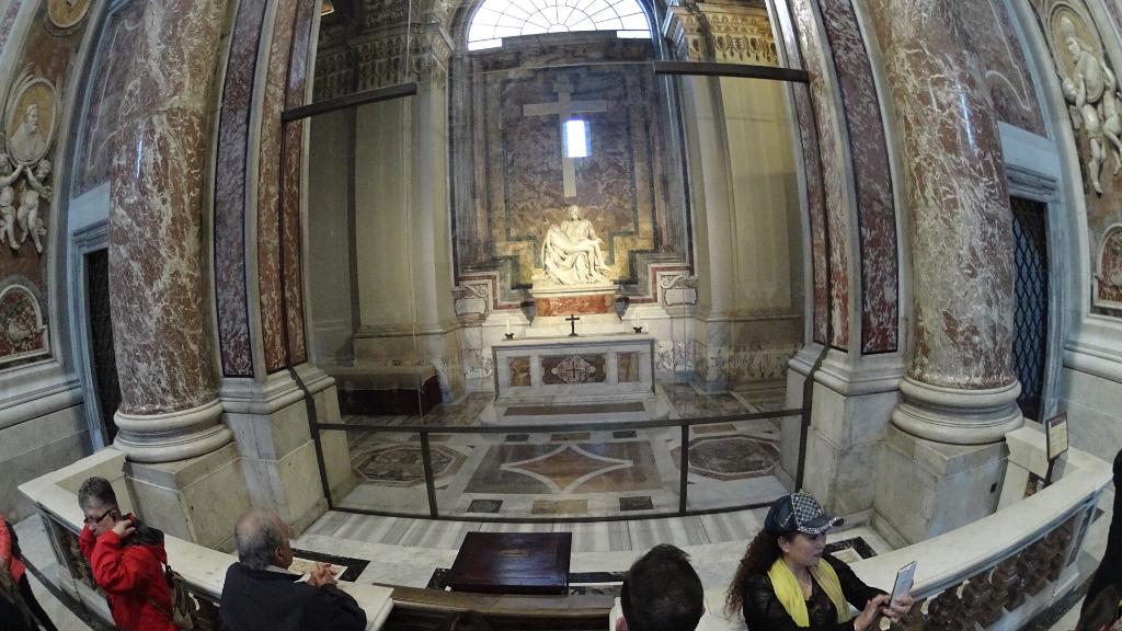 la-pieta-inside-st-peter