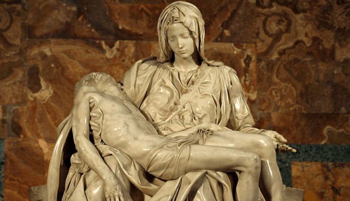 pieta sculpture Michelangelo's Pieta