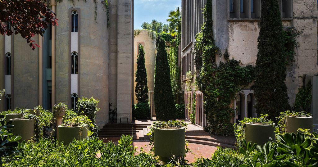 cement-factory-renovation-la-fabrica-ricardo-bofill (3)