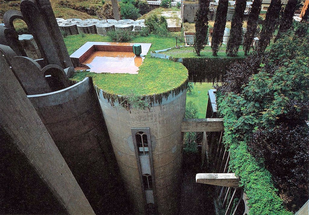 La Fabrica Ricardo Bofill residence la fabrica barcelona (11)