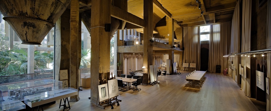 La Fabrica Ricardo Bofill residence la fabrica barcelona (15)