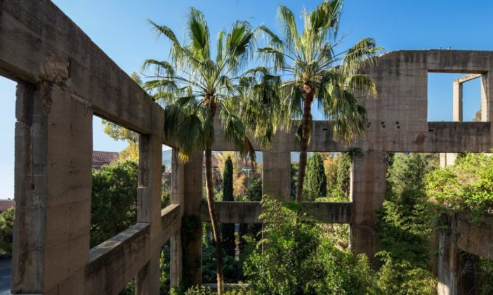ricardo bofill casa fabrica