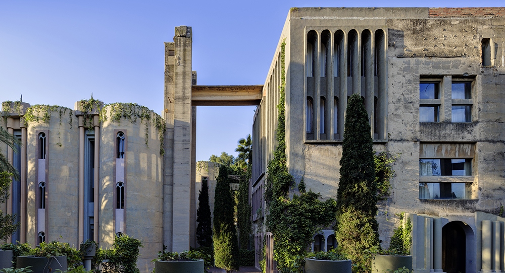 La Fabrica Ricardo Bofill residence la fabrica barcelona (5)