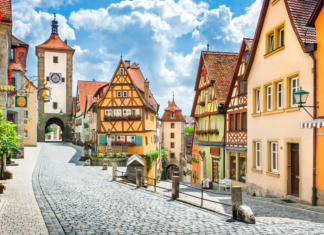 Beautiful postcard view of the famous historic town of Rothenburg ob der Tauber on a sunny