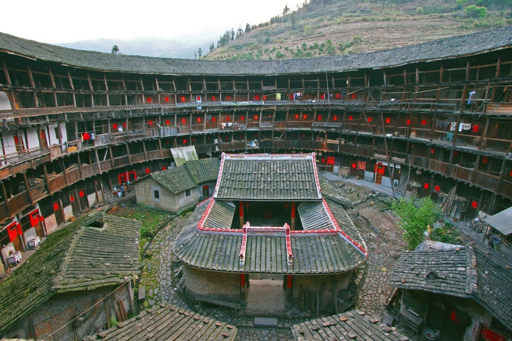 tulous in China-unique architecture in China (1)