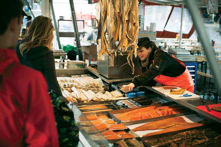 Fisketorvet fish market1