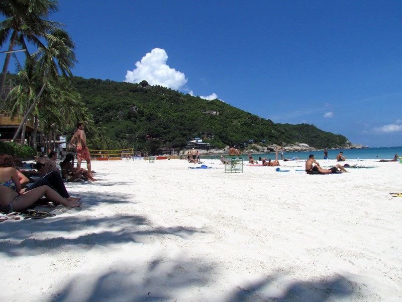 Haad Rin beach_best beutiful beaches in koh phangan